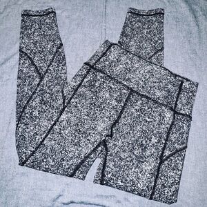 Like new women's Lululemon pants size 4